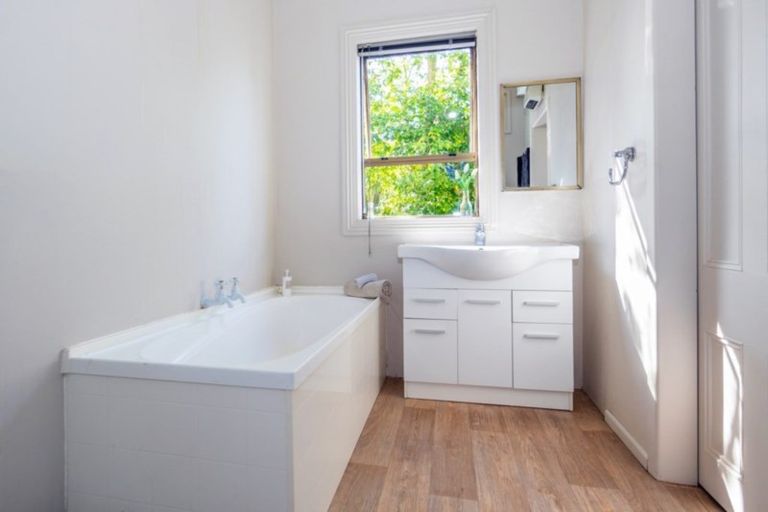 Photo of property in 46 Huffey Street, Geraldine, 7930