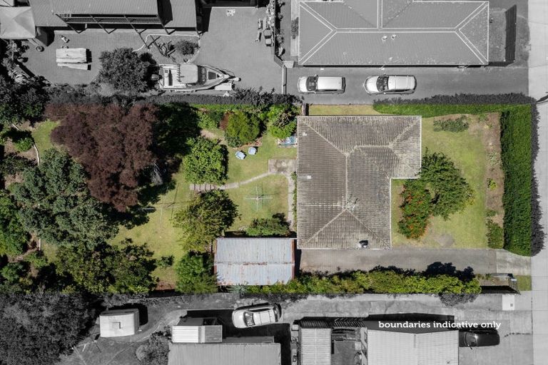 Photo of property in 13 Links Avenue, Mount Maunganui, 3116