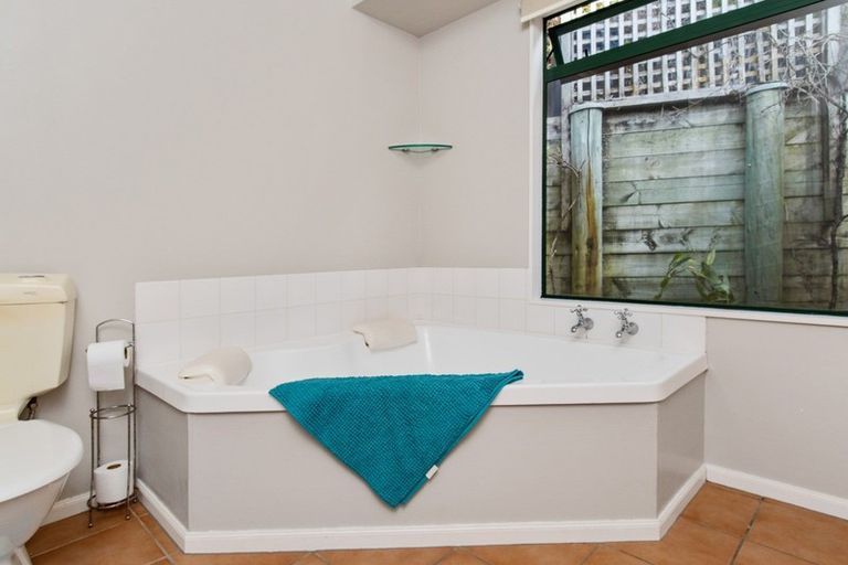 Photo of property in 12 Karamu Terrace, Pyes Pa, Tauranga, 3112