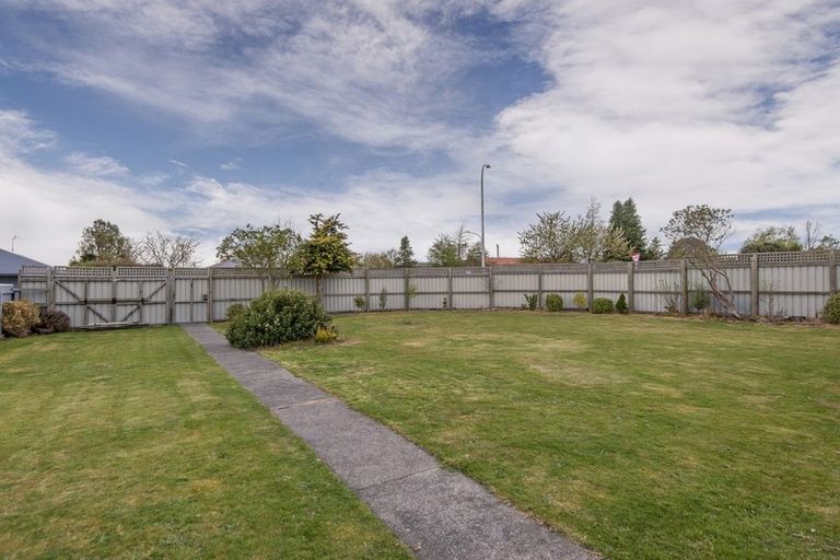 Photo of property in 18 Rata Street, Oxford, 7430