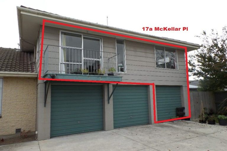 Photo of property in 17 Mckellar Place, Hornby, Christchurch, 8042