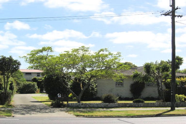 Photo of property in 2/394 Yaldhurst Road, Russley, Christchurch, 8042