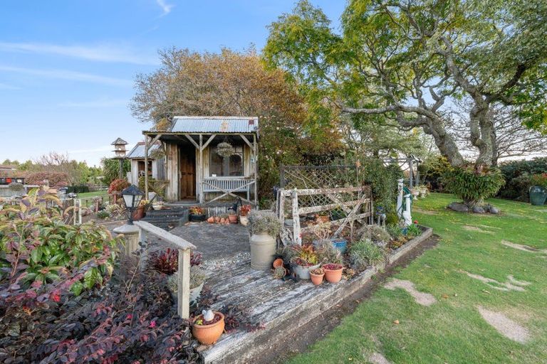 Photo of property in 104 Princess Street, Waitara, 4383
