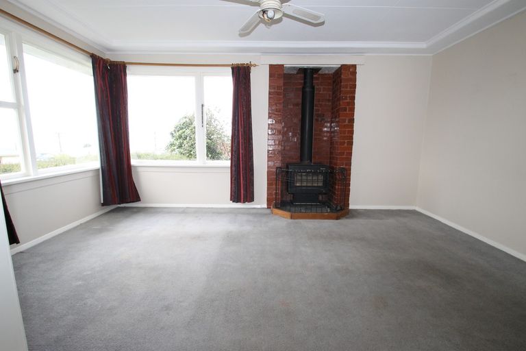 Photo of property in 37 Gilkison Street, Halfway Bush, Dunedin, 9010