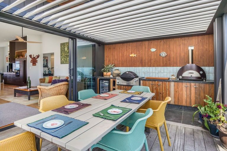 Photo of property in 37 Simon Urlich Road, Karikari Peninsula, 0483