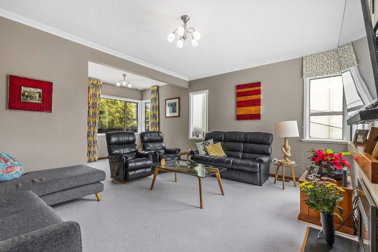 Photo of property in 14 Monaghan Avenue, Karori, Wellington, 6012