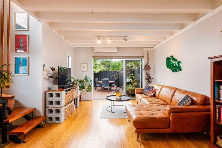 Photo of property in 5/65 Woodward Road, Mount Albert, Auckland, 1025