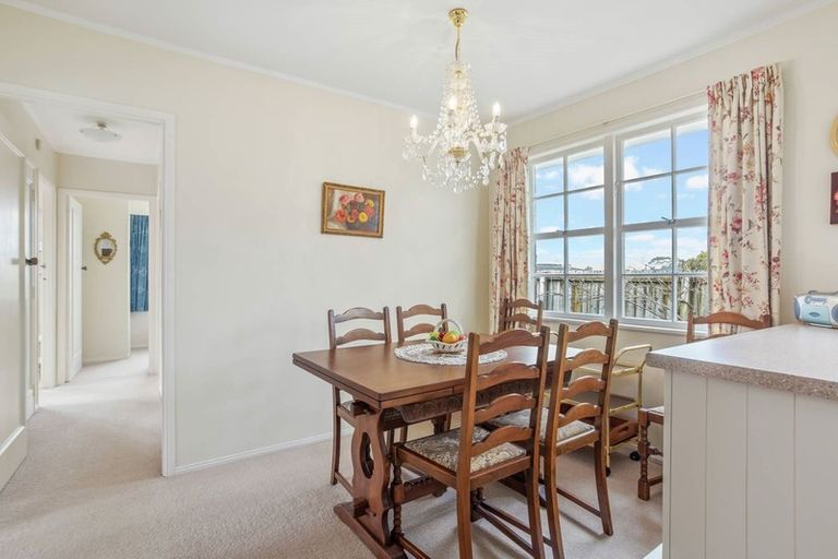 Photo of property in 2/8 Udys Road, Pakuranga, Auckland, 2010