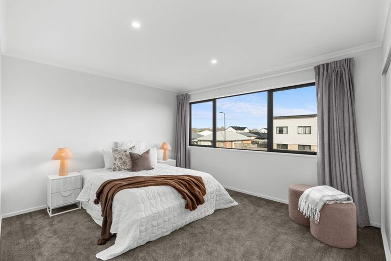 Photo of property in 10 Sholto Duncan Crescent, Halswell, Christchurch, 8025