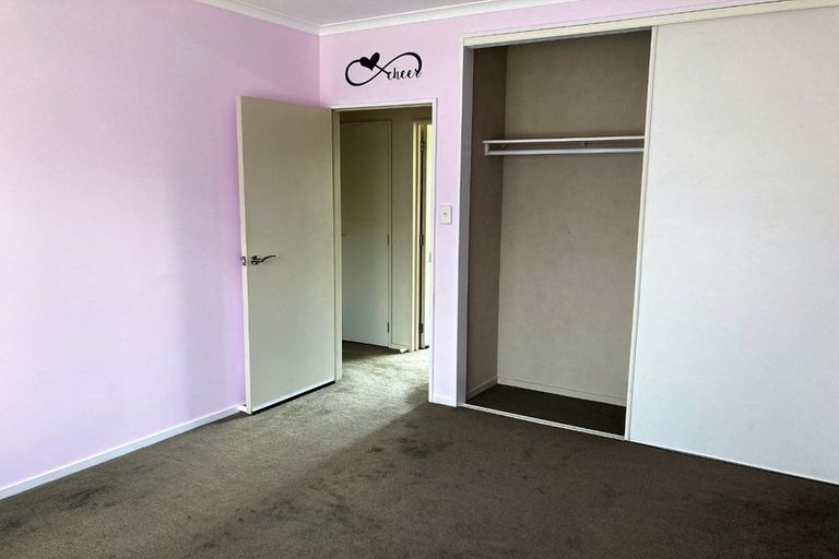 Photo of property in 25 Girvan Terrace, Wattle Downs, Auckland, 2103