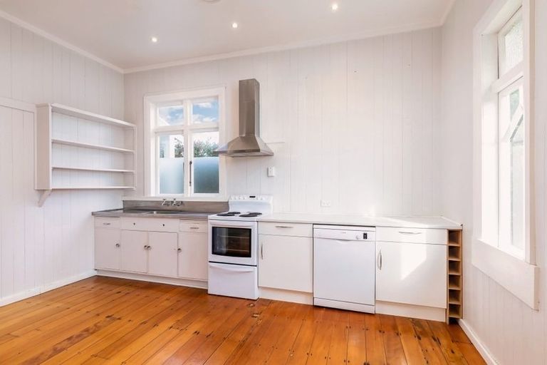 Photo of property in 14 Jesmond Terrace, Mount Albert, Auckland, 1025