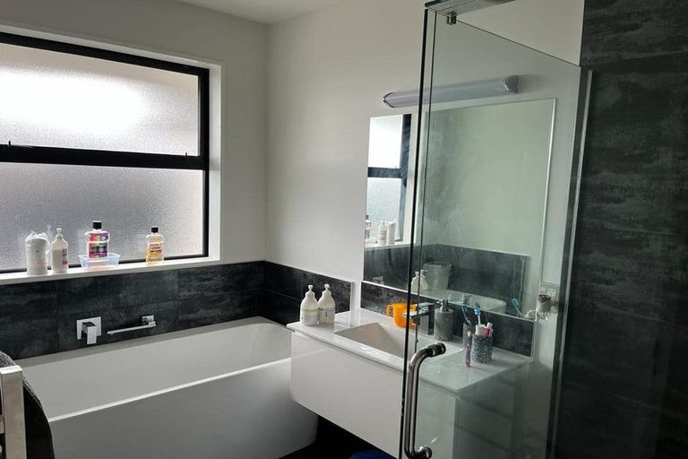 Photo of property in 4 Schofield Lane, Hornby, Christchurch, 8025