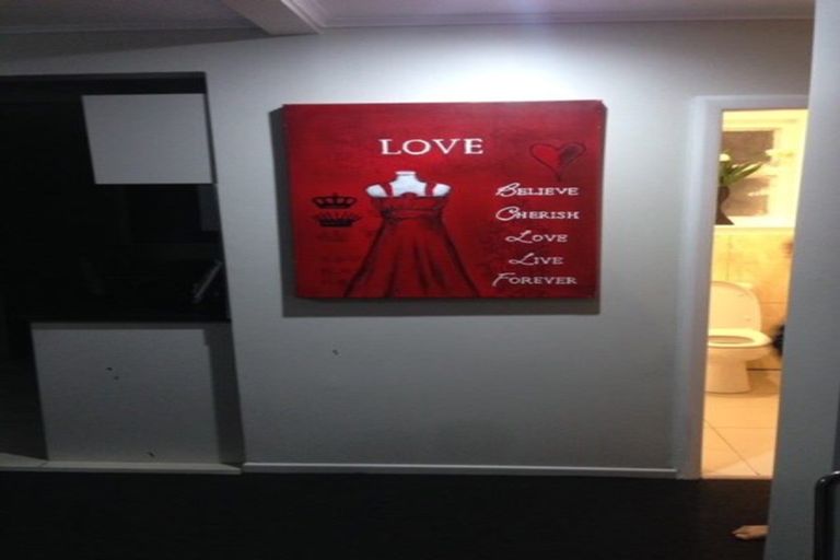 Photo of property in 1/8 Cornwall Road, Mangere, Auckland, 2022