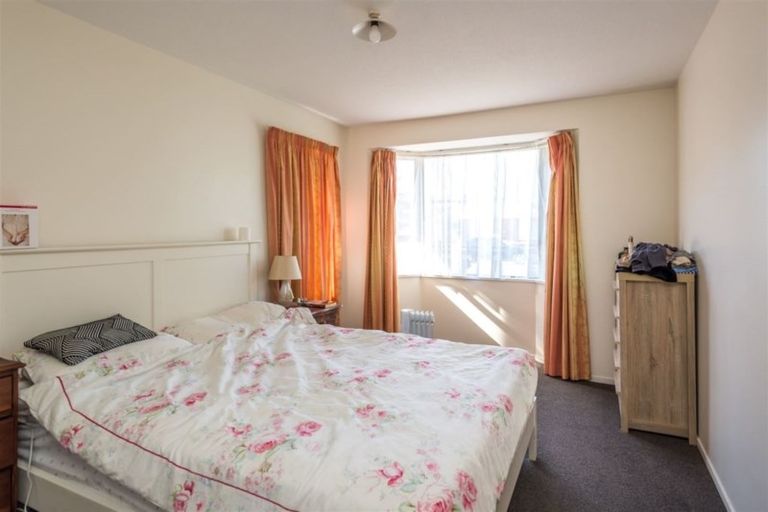 Photo of property in 67 Division Street, Riccarton, Christchurch, 8041