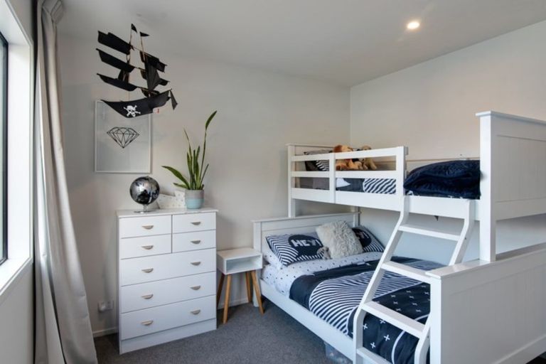 Photo of property in 6 Sandford Terrace, Lower Shotover, Queenstown, 9304