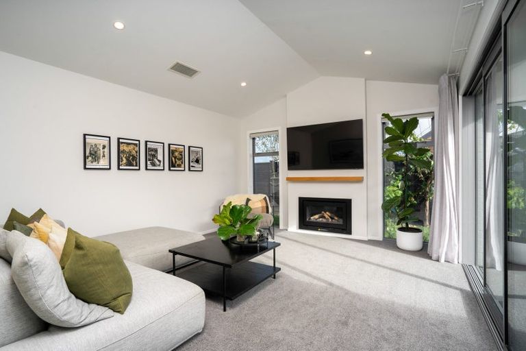 Photo of property in 27c Isobel Hodgson Drive, Cambridge, 3434