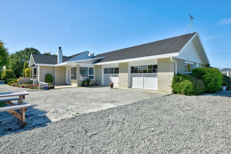 Photo of property in 146 Seaward Road, Edendale, 9825