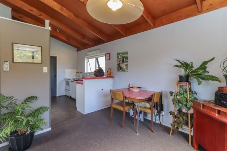 Photo of property in 3 Tainui Terrace, Inglewood, 4330