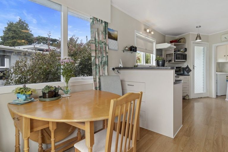 Photo of property in 131 Otumoetai Road, Brookfield, Tauranga, 3110