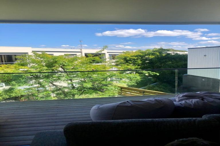 Photo of property in 105/8a Lake Pupuke Drive, Takapuna, Auckland, 0622