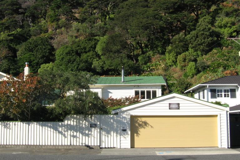Photo of property in 311 Muritai Road, Eastbourne, Lower Hutt, 5013
