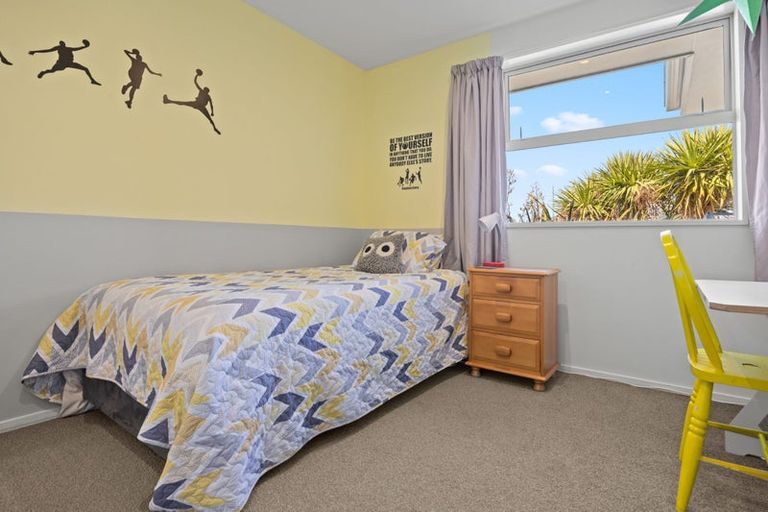 Photo of property in 27 Pegasus Main Street, Pegasus, 7612