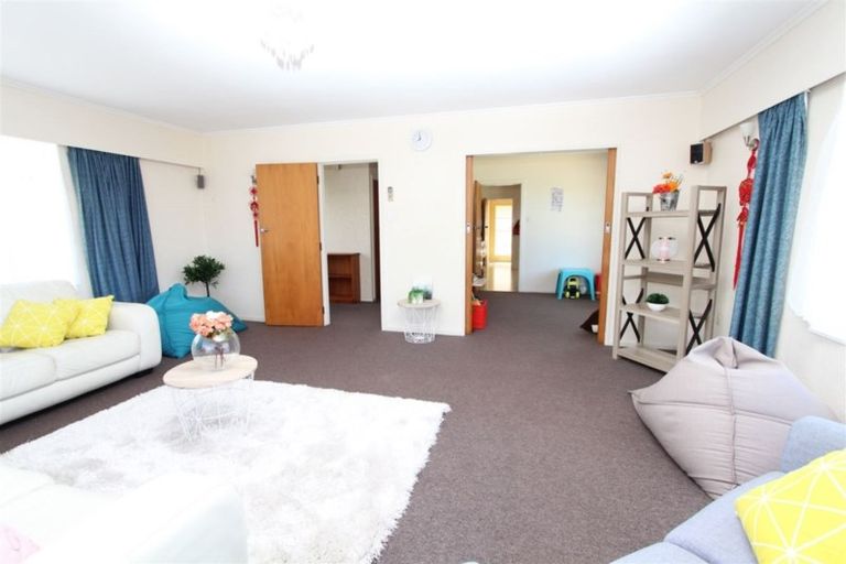 Photo of property in 34 Cortina Avenue, Johnsonville, Wellington, 6037