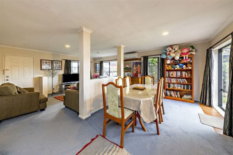 Photo of property in 34 Stellata Court, Randwick Park, Auckland, 2105