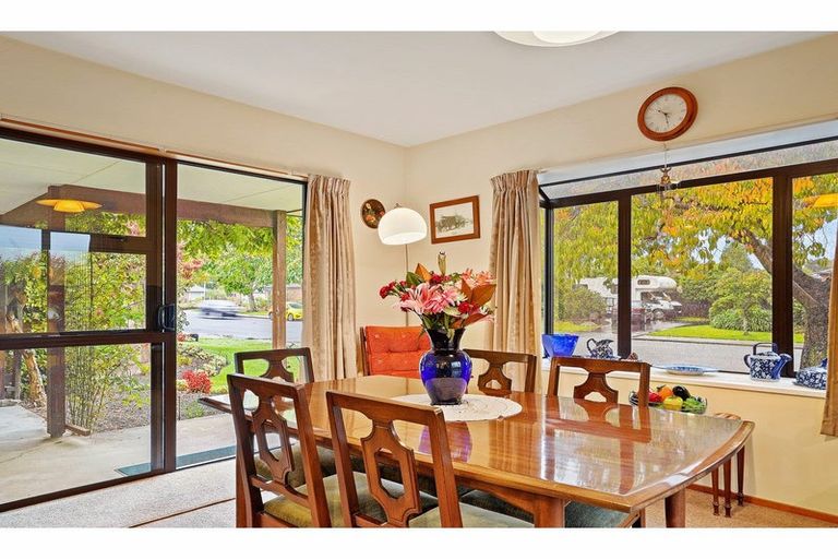 Photo of property in 17 Kingsbury Avenue, Rangiora, 7400