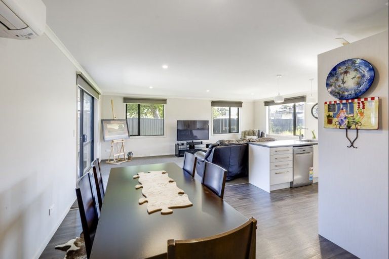 Photo of property in 17b Palgrave Avenue, Flaxmere, Hastings, 4120