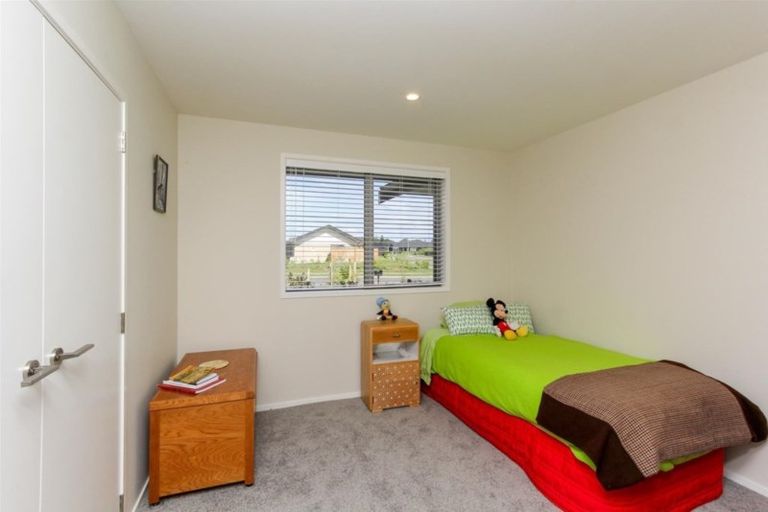 Photo of property in 1 Ryder Drive, Waiwhakaiho, New Plymouth, 4312