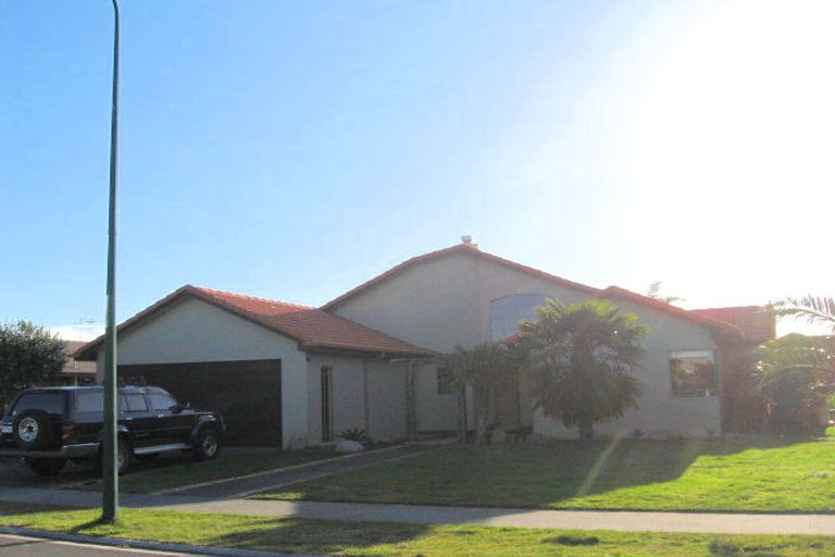Photo of property in 24 Aldermen Avenue, Papamoa Beach, Papamoa, 3118