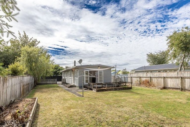 Photo of property in 162 Te Rangitautahanga Road, Turangi, 3334