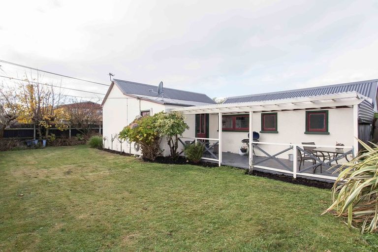 Photo of property in 1/184 Hastings Street, Waltham, Christchurch, 8023