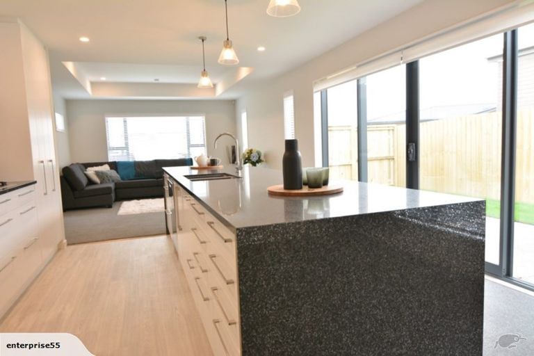 Photo of property in 14 Ardnave Lane, Broomfield, Christchurch, 8042