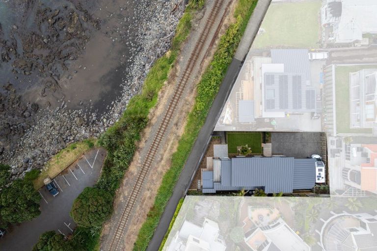 Photo of property in 16b Hine Street, New Plymouth, 4310