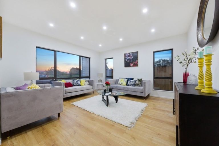 Photo of property in 39 Nightingale Road, Flat Bush, Auckland, 2019
