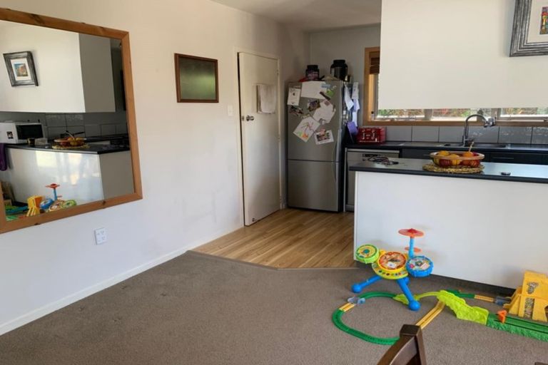 Photo of property in 32 Kellys Road, Mairehau, Christchurch, 8052