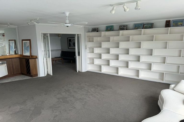 Photo of property in 51 Tiri Road, Manly, Whangaparaoa, 0930