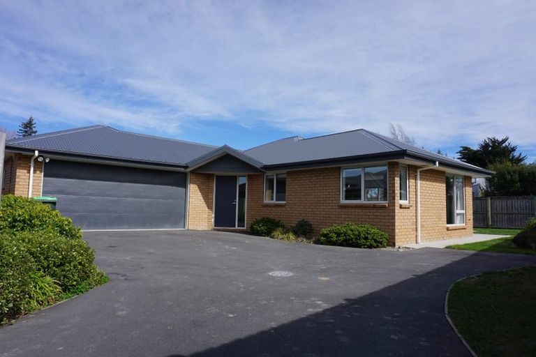 Photo of property in 4 Stanwood Grove, Darfield, 7510