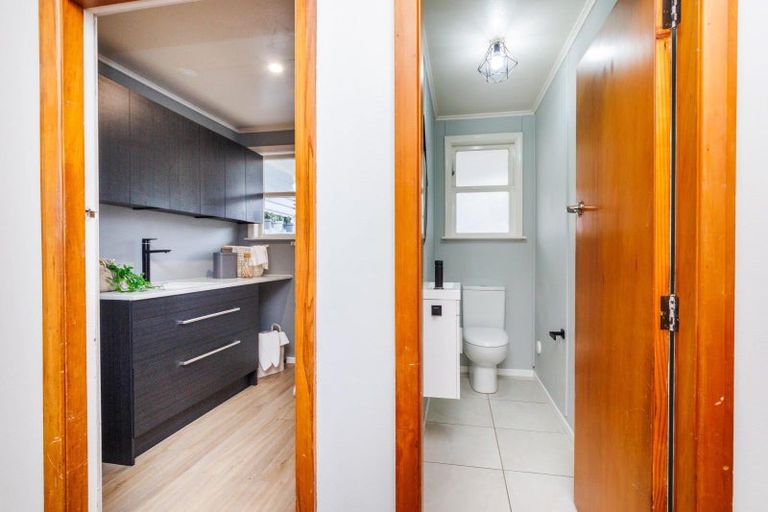 Photo of property in 1 Ventura Grove, Bulls, 4818