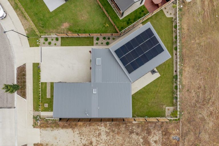 Photo of property in 93 Magnum Drive, Cromwell, 9310