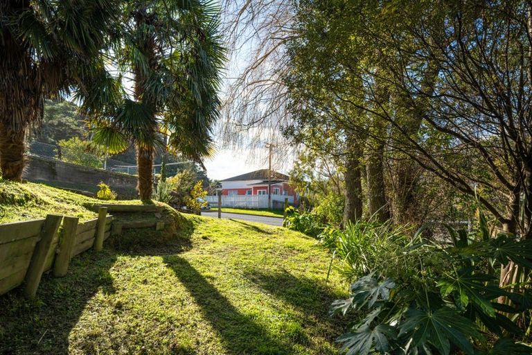 Photo of property in 5a Cornwall Street, Picton, 7220