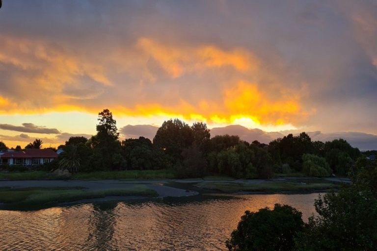 Photo of property in 18 Ash Street, Mangapapa, Gisborne, 4010