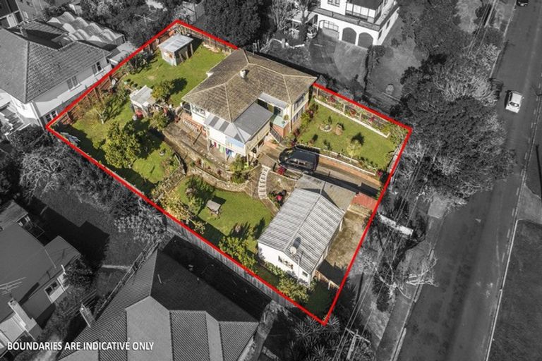 Photo of property in 35 Ryburn Road, Mount Wellington, Auckland, 1062