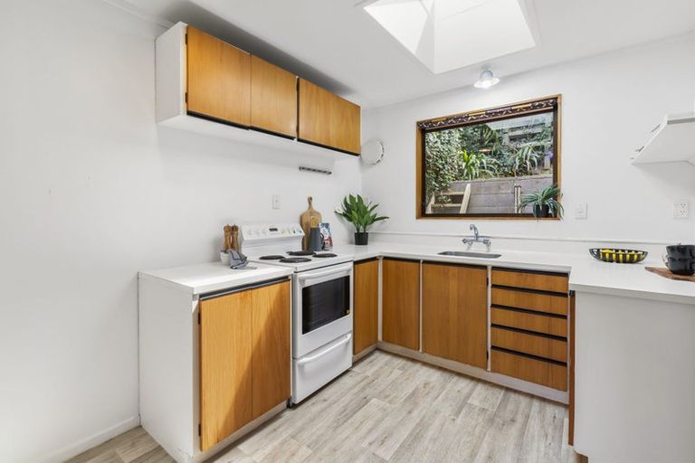 Photo of property in 9/85 Elizabeth Street, Mount Victoria, Wellington, 6011