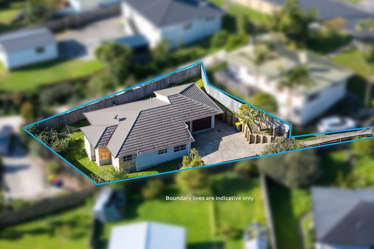 Photo of property in 103a Barrys Road, Glendene, Auckland, 0602