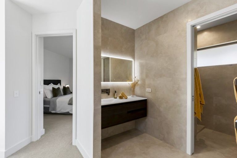 Photo of property in 485 Tarras-cromwell Road, Northburn, Cromwell, 9383