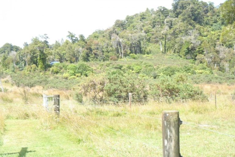 Photo of property in 204 Limestone Road, Marsden, Greymouth, 7872