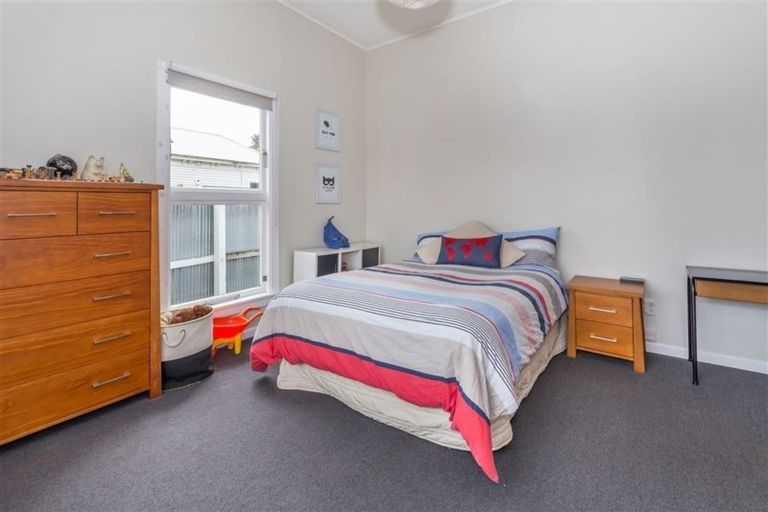 Photo of property in 30 Burlington Street, Sydenham, Christchurch, 8023